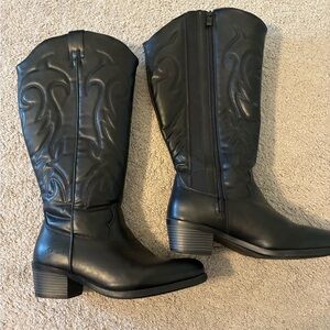 Women TORRID Extra Wide Calf Cowboy Boots 8.5WW